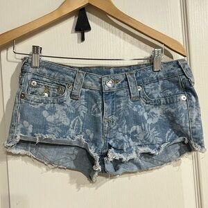 True Religion Blue and White Jean Shorts Distressed Frayed Hem